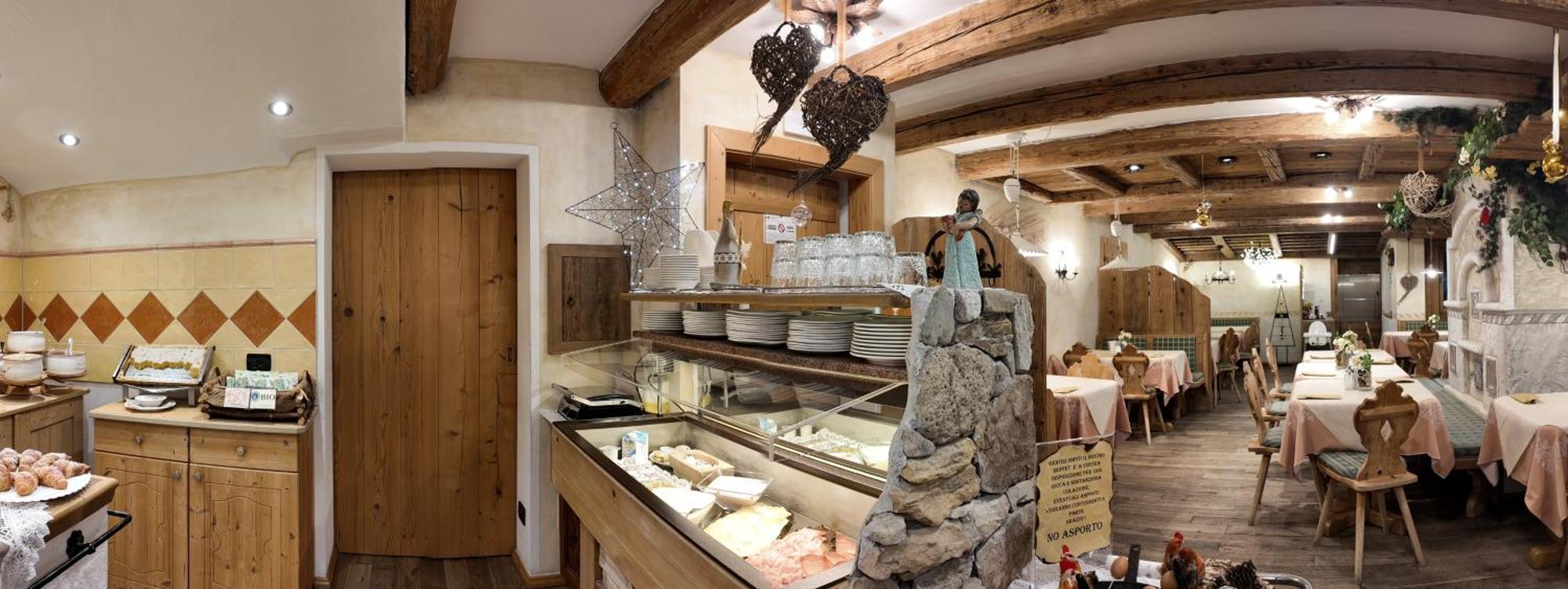 Hotel Garni San Nicolo Pozza di Fassa Ngoại thất bức ảnh